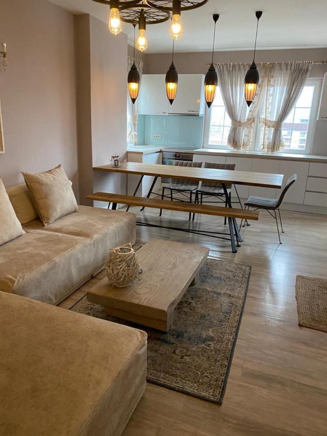 Cozy Lake Front Flat Bequeme Wohnung An Der See Pogradec Luaran gambar