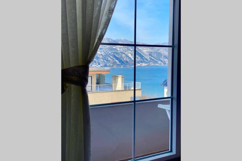Cozy Lake Front Flat Bequeme Wohnung An Der See Pogradec Luaran gambar