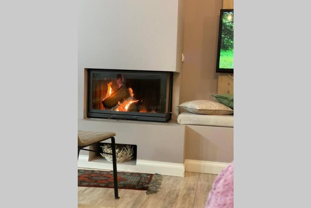 Cozy Lake Front Flat Bequeme Wohnung An Der See Pogradec Luaran gambar