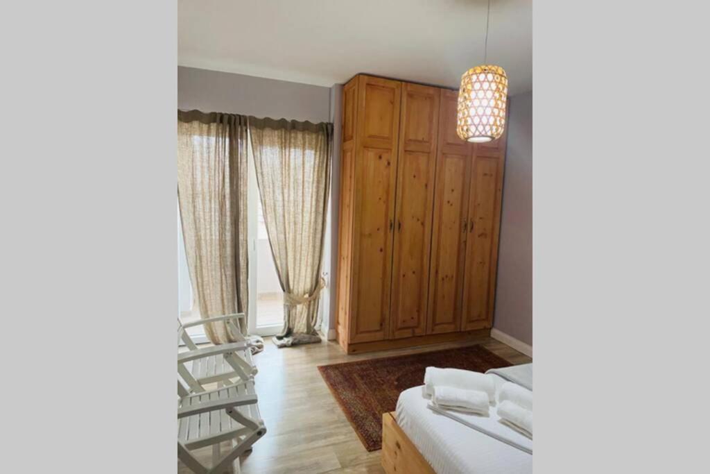 Cozy Lake Front Flat Bequeme Wohnung An Der See Pogradec Luaran gambar